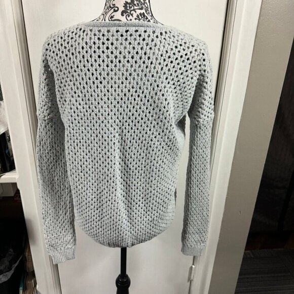 Theory gray chunky knit v-neck sweater fall winter casual. - Picture 6 of 8